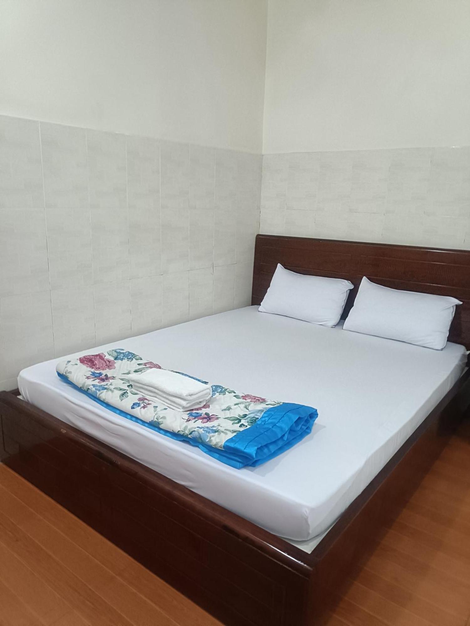 Hotel Phuong Linh Ho Chi Minh-staden Exteriör bild